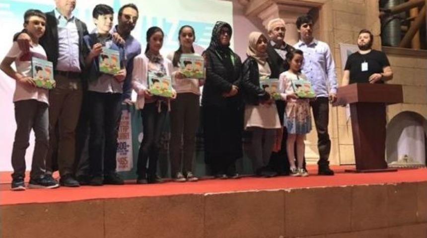 En G&uuml;zel 41 Hikayem İsimli Kitabın Tanıtımı Yapıldı