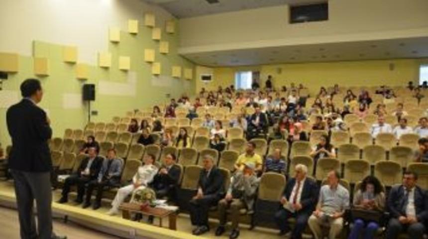 Koreliler, Şehit Olan T&uuml;rk Askerlerini Unutamıyor