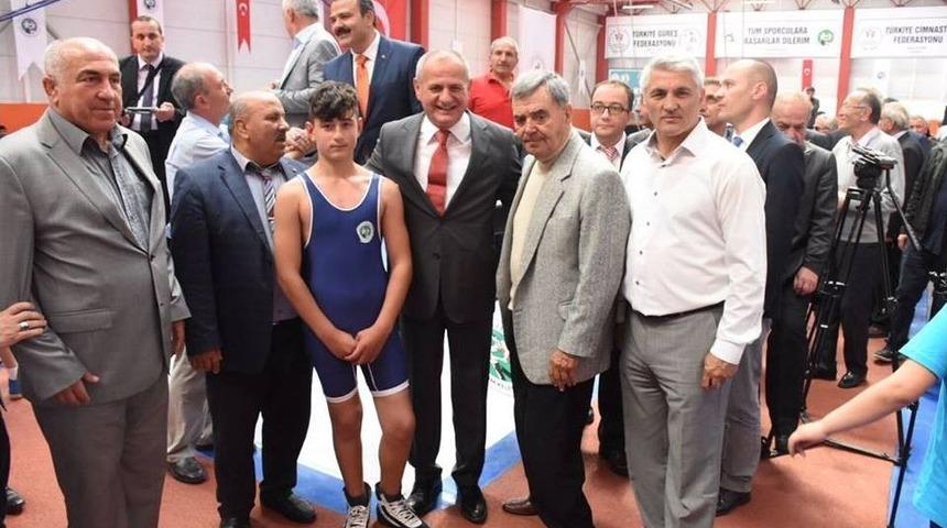 Başkan Keleş&rsquo;ten D&uuml;zce&rsquo;de Bir İlk