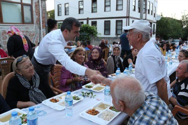 Başkan Cüneyt Yemenici Ramazan Ayını Kutladı