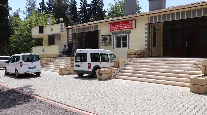 Gaziantep&rsquo;te Kaleşnikoflu İnfaz: 2 &Ouml;l&uuml;