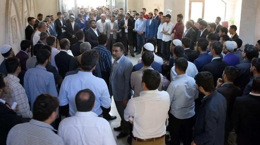 Mardin&rsquo;de Yeni Cami G&ouml;revlileri Hizmete Başladı