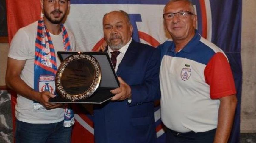 Altınordu'da Futbolculara Teşekk&uuml;r Yemeği