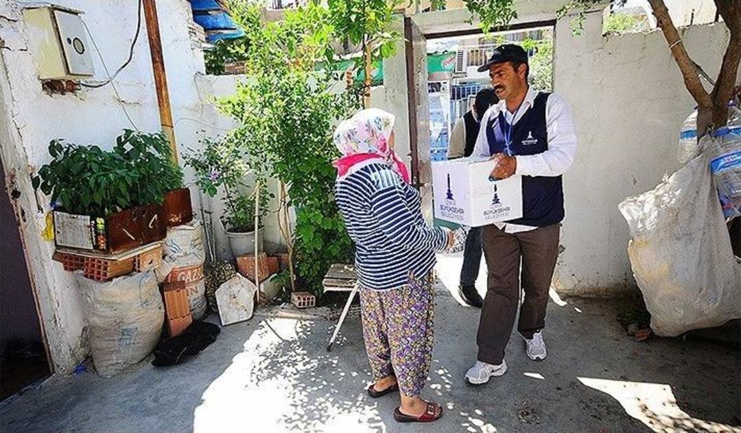 İzmir B&uuml;y&uuml;kşehir&rsquo;den 85 Bin Aileye Ramazan Desteği
