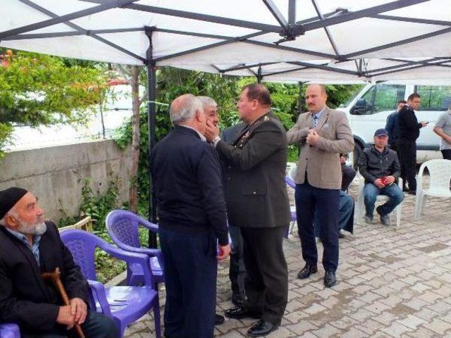 Yozgatlı Uzman Çavuş Ikizleri Terör Ayırdı