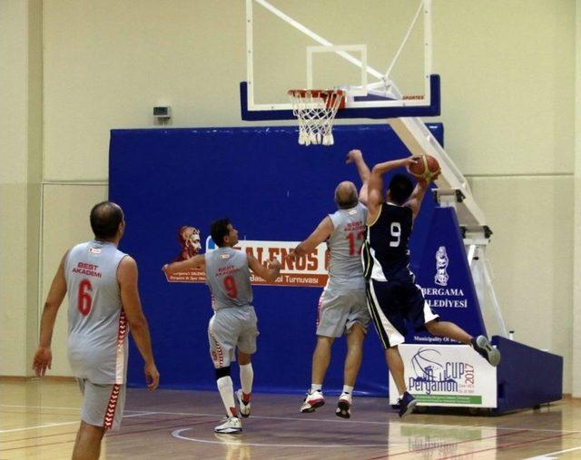 Basketbolun Efsaneleri Yeniden Bergama’da