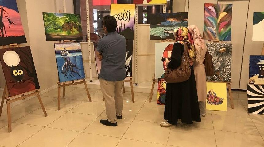 Tokat&rsquo;ta Lise &Ouml;ğrencilerinden Resim Sergisi