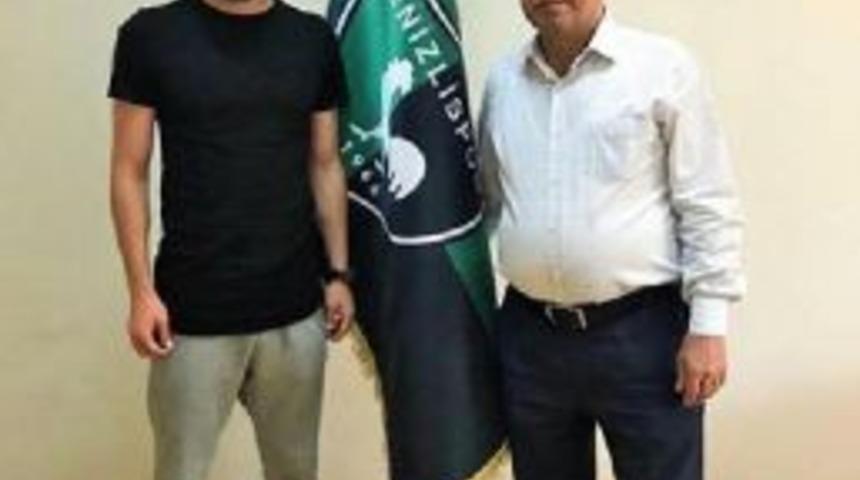 Denizlispor'da Cihan'da S&ouml;zleşme Yeniledi