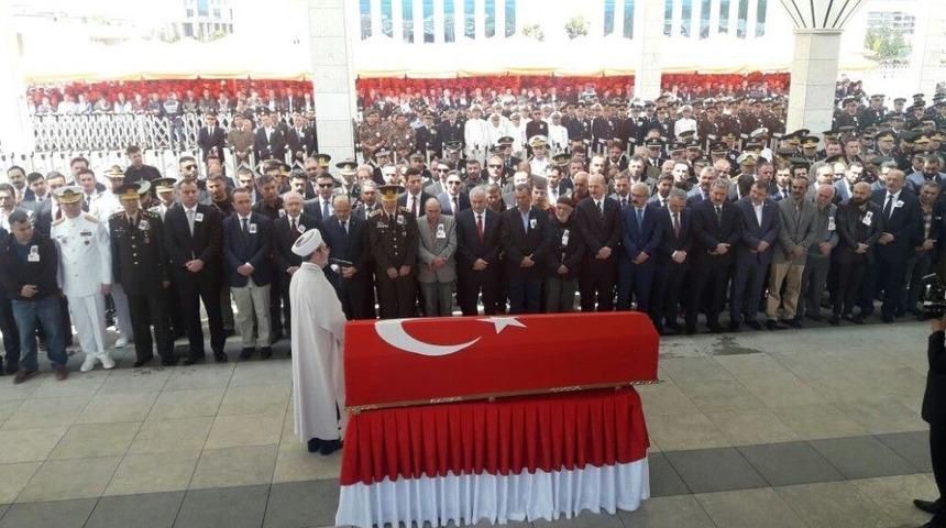 Başkent Şehidini Uğurluyor