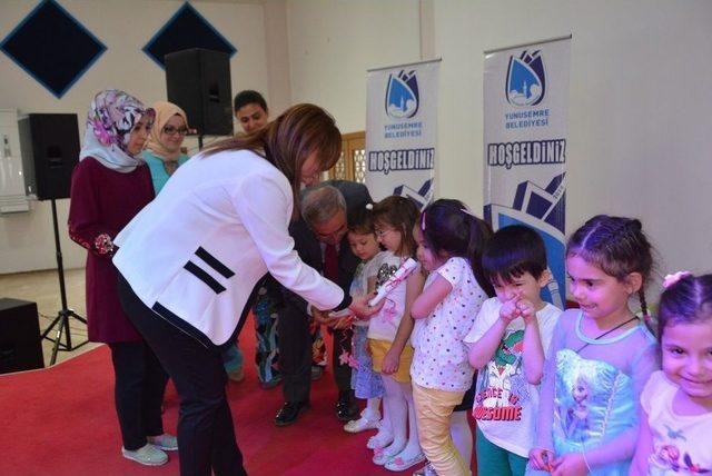 Yunusemreli Minikler Sertifikalarını Aldı