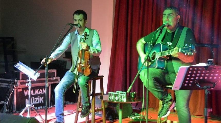 Alternatif Sahne&rsquo;de Yıldızlar Ge&ccedil;idi