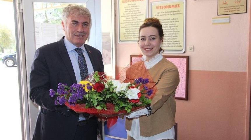 Bayburt Belediyesi&rsquo;nin Eğitime Katkıları S&uuml;r&uuml;yor