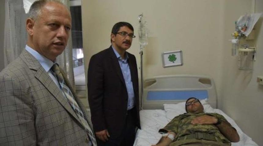 1046 Askerin Gıdadan Zehirlendiği, 1 Askerin Öldüğü Kışlada Yemin Töreni (2)