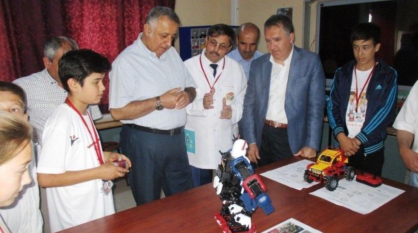 Bademli&rsquo;de &Ouml;ğrenciler 5. Kez T&uuml;bitak Heyecanı Yaşadı