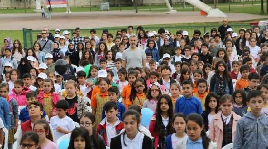 Geri D&ouml;n&uuml;ş&uuml;me Katkı Sağlayan &Ccedil;ocuklar &Ouml;d&uuml;llendirildi