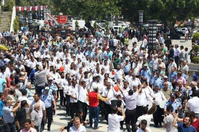 Ramazan Ayının Gelişi Mersin'de 90 Davulcuyla Kutlandı