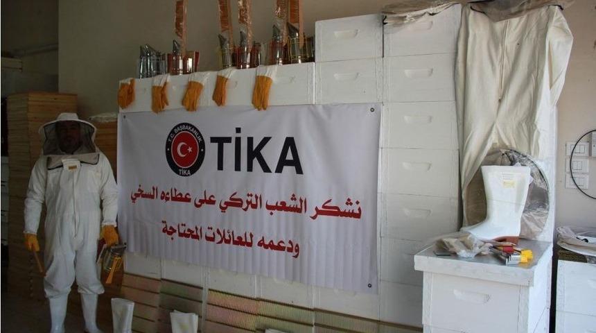 Tika&rsquo;dan Filistin&rsquo;de Ailelere Arıcılık Desteği