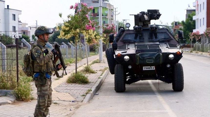 İzmir&rsquo;de Pkk/kck Operasyonu: 1 G&ouml;zaltı