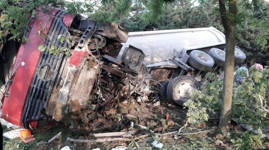 İstanbul&rsquo;da Hafriyat Kamyonu Ter&ouml;r&uuml; Kamerada