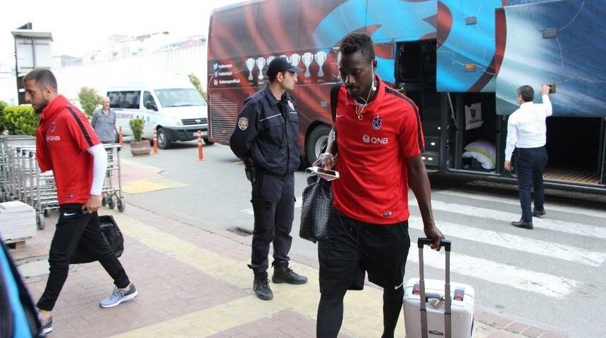 Trabzonspor İstanbul&rsquo;a Gitti