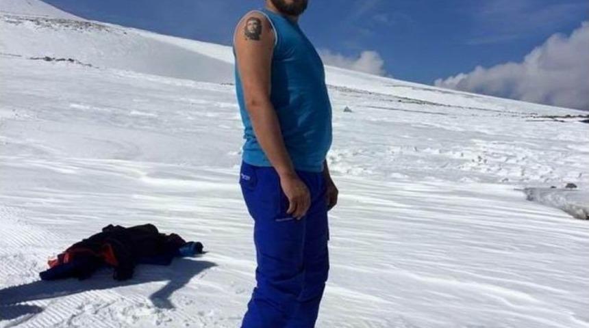 Sevgilisini &Ouml;ld&uuml;r&uuml;p 8 Par&ccedil;aya B&ouml;ld&uuml;