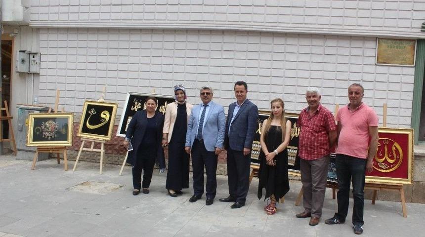 Sanat Sokağında R&ouml;lyef Ve Seramik Sergisi