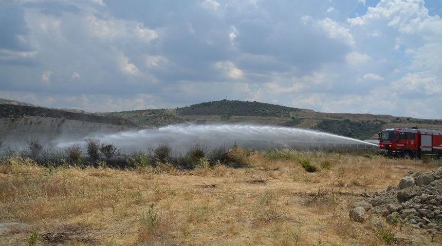 Aliağa Osb&rsquo;de Otluk Alanda Yangın