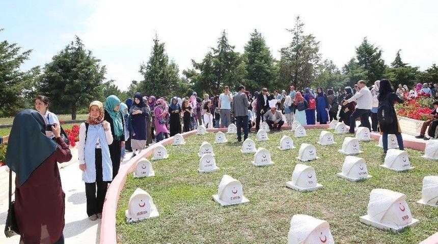 Başkan Demirkol &Ccedil;anakkale Ruhunu Yaşatmayı S&uuml;rd&uuml;r&uuml;yor