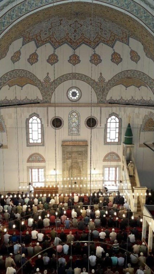 Konya’da Tarihi Sultan Selim Cami Yeniden İbadete Açıldı