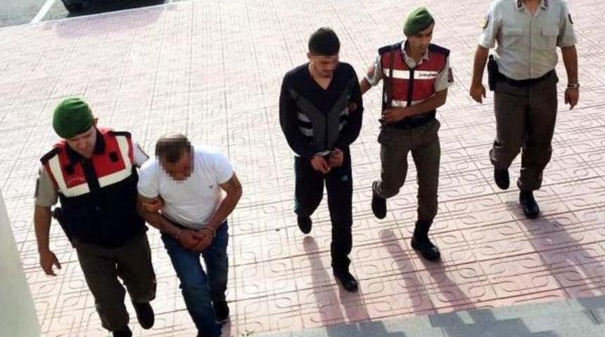 G&ouml;&ccedil;men Ka&ccedil;ak&ccedil;ılığına 2 G&ouml;zaltı