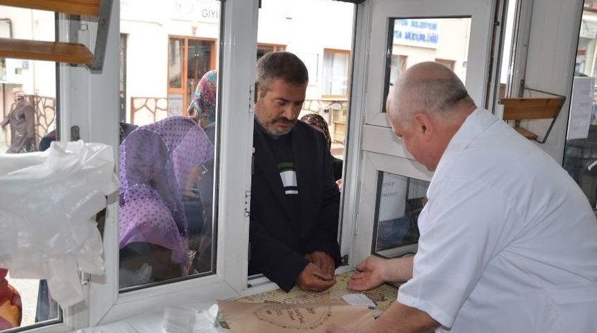 Ramazanda En Ucuz Pide Yine Boz&uuml;y&uuml;k&rsquo;te