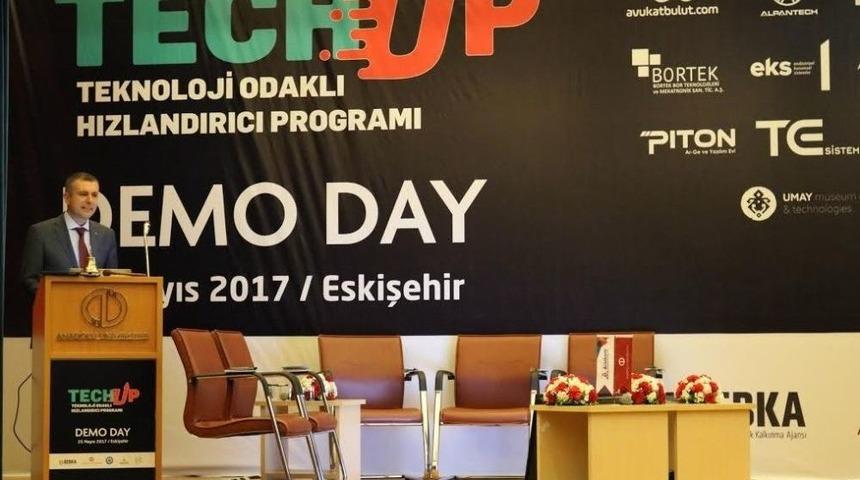 Yatırımcı Ve Girişimciler Techup Demo Day&rsquo;de Buluştu