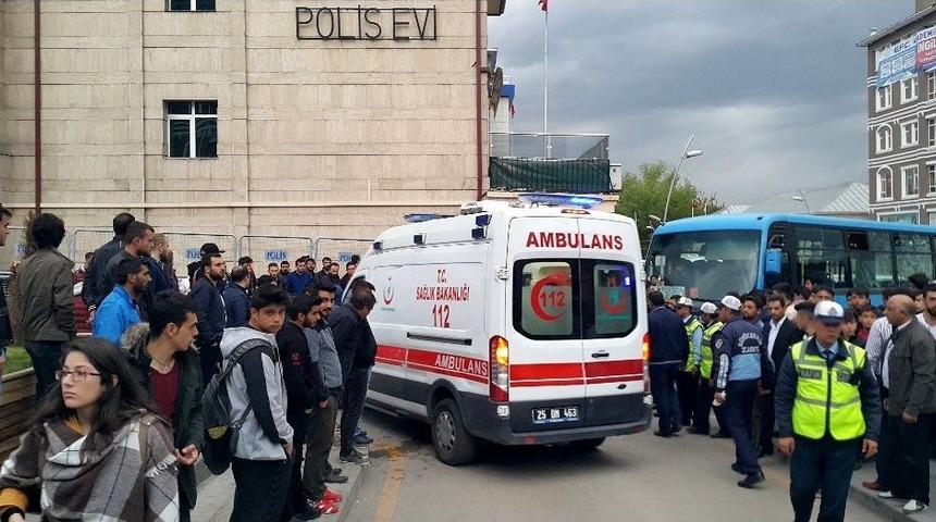 Otob&uuml;sten Tekerine Ayağı Sıkışan Kadın Yaralandı
