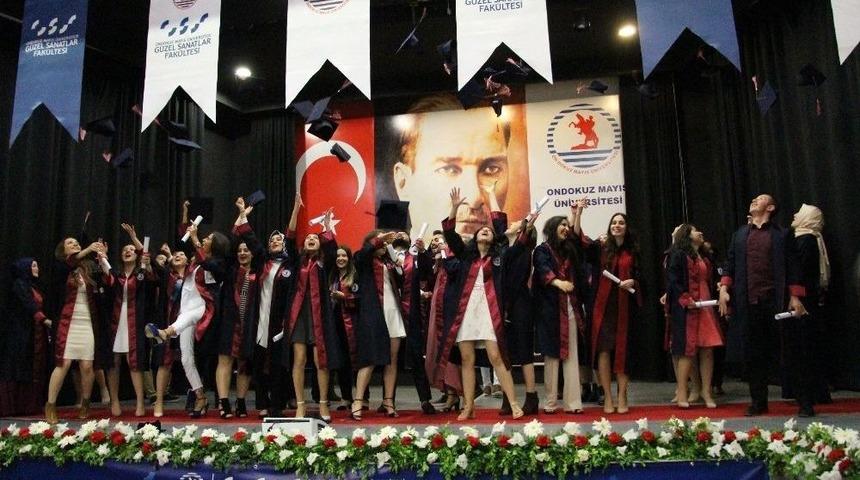 Om&uuml; Gsf İlk Mezunlarını Verdi