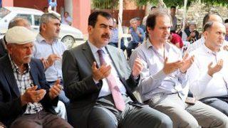 Ak Parti’li Erdem, Kaza Kurbanı Ailenin Acısını Paylaştı