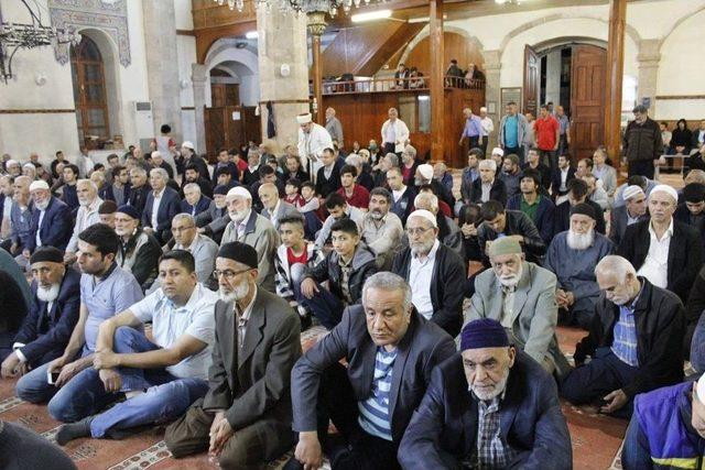 Malatya’da İlk Teravih Kılındı