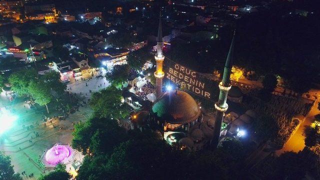 Eyüp Sultan’da İlk Teravih Havadan Görüntülendi