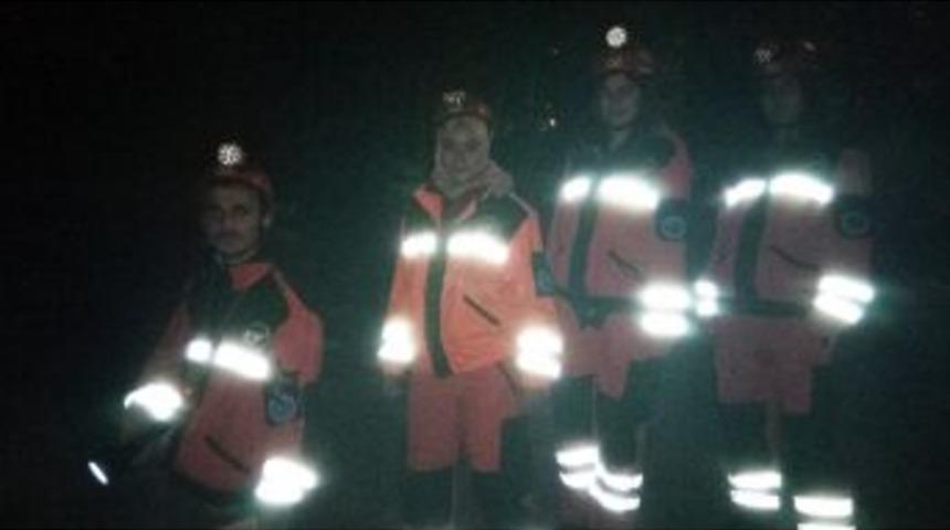 &Ouml;ğrencilerden Ger&ccedil;eğini Aratmayan Gece Tatbikatı