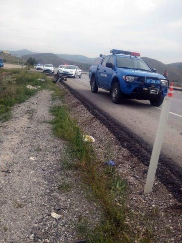 Ankara-çankırı Karayolunda Otobüs Kazası: 8 Ölü,11’i Ağır 32 Yaralı