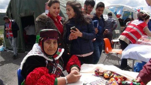 Damal Bebeklerinin Anası Emekli Olmak Istiyor