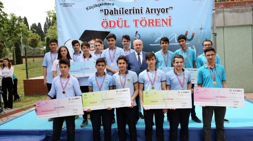 K&uuml;&ccedil;&uuml;k&ccedil;ekmece&rsquo;nin Dahileri &Ouml;d&uuml;llendirildi