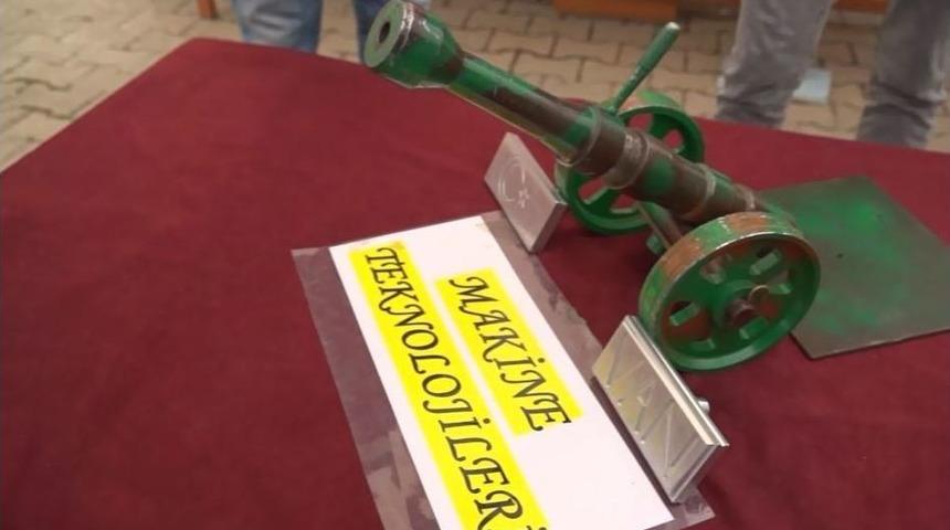 Eski Ramazanları &Ouml;zledi, &Ouml;ğrencileriyle Birlikte Kendi &rsquo;ramazan Topu&rsquo;nu Yaptı