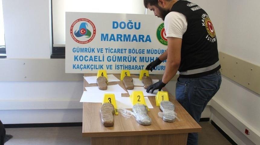 Uyuşturucu Tacirleri Kokaini Gemi Direğine Gizledi