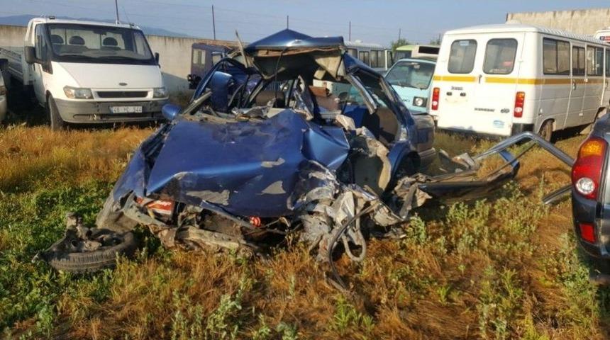 Aydın&rsquo;da Trafik Kazası; 1 &Ouml;l&uuml;, 2 Yaralı