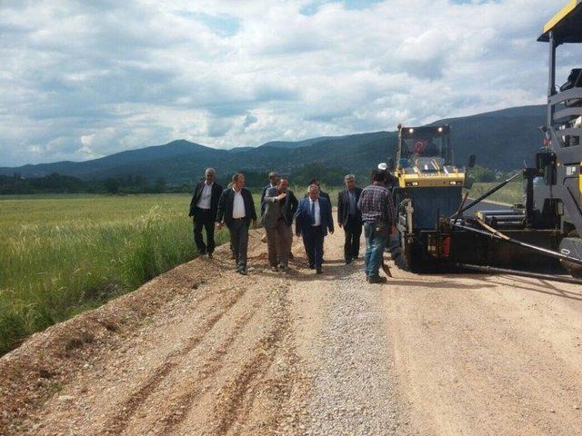 Vali Nayır, Sıcak Asfalt Çalışmalarını İnceledi