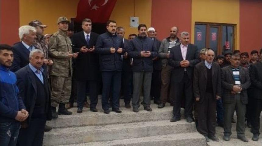 Ağrı’da Şehit Korucu Toprağa Verildi