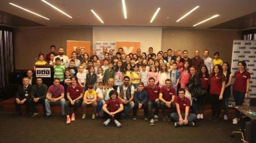 Tav &Ccedil;alışanlarının &Ccedil;ocukları Eğlenerek Bilim &Ouml;ğreniyor