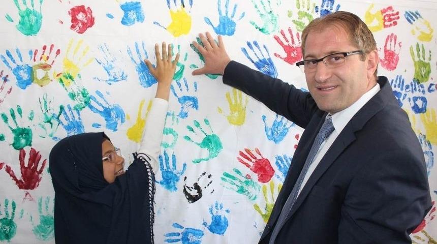 Kovancılar&rsquo;da "elimi Tutarmısın" Projesi