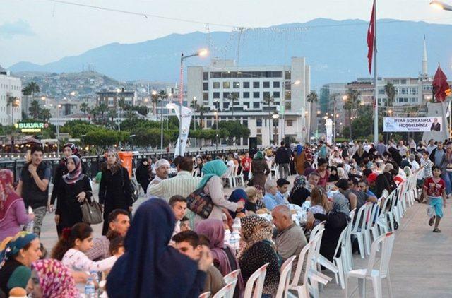 İskenderun’da Ramazan Boyunca İskelede İftar Sofrası Kurulacak