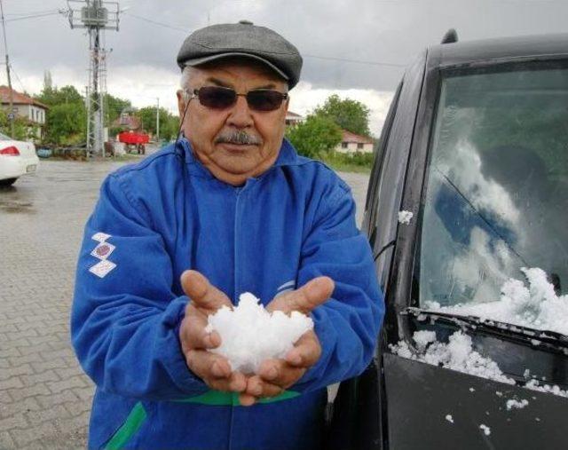 Burdur'da Dolu Yağışı